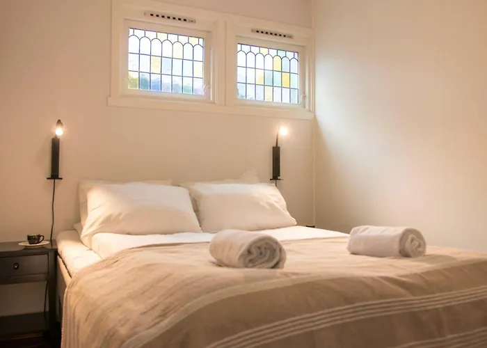 Spacious With A Great View Over