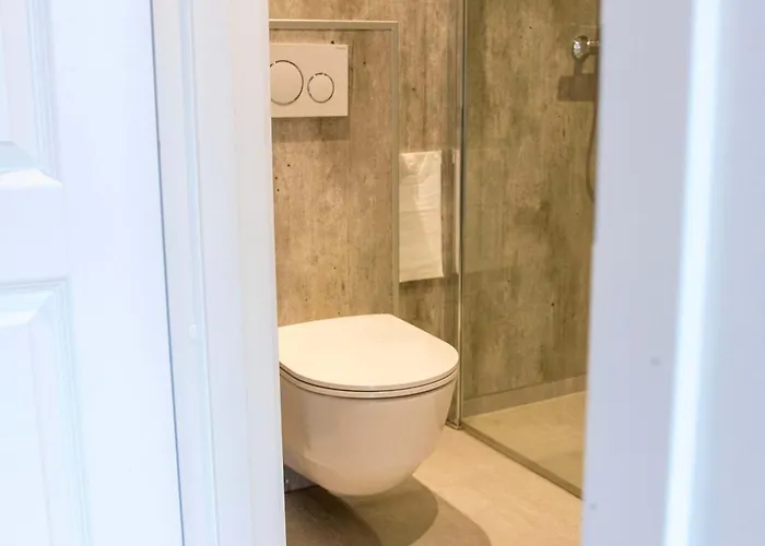 Spacious With A Great View Over