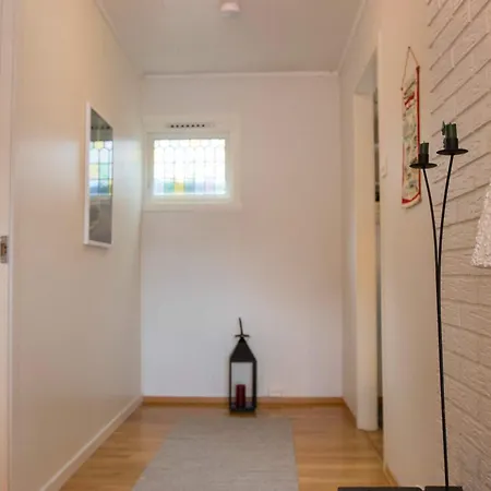 Spacious With A Great View Over Tromsø