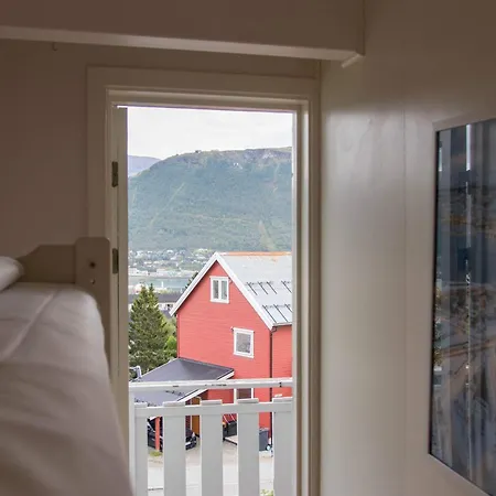 Spacious With A Great View Over *